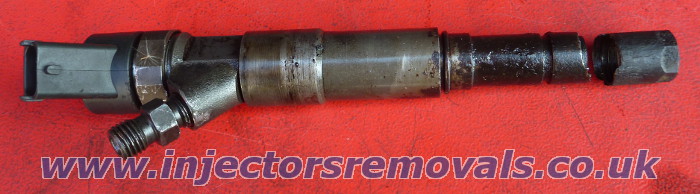 Injectors snapped during profesional injectrors
                removals from BMW 530d