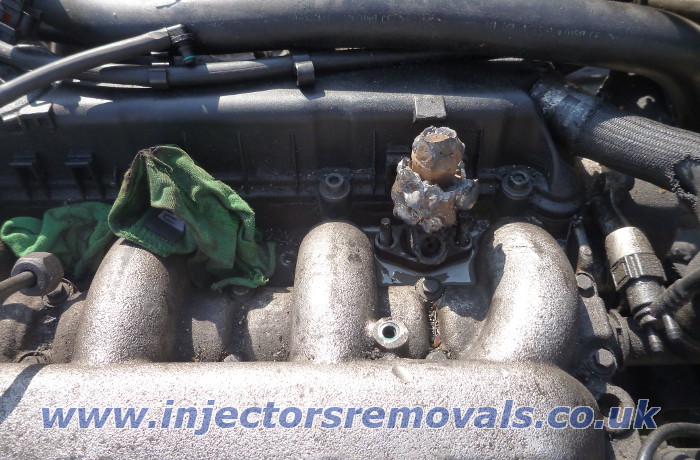 Snapped and welded injector removed from Citroen
                with 2.2 HDi engine