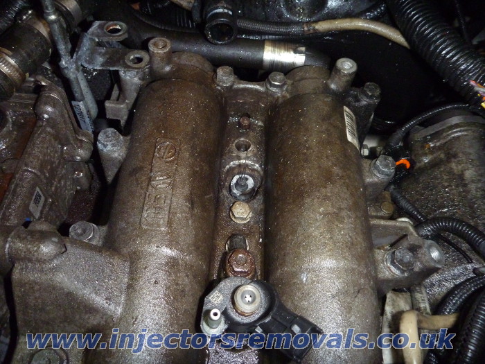 Broken injector in Fiat Ducato / Citroen Relay /
                Peugeot Boxer 3.0 EUOR 5