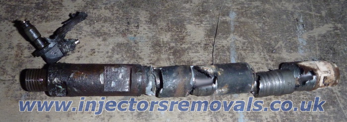 Broken injector removed from Fiat Ducato /
                Citroen Relay / Peugeot Boxer 3.0 EURO 5