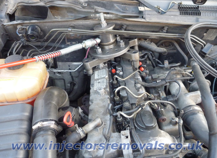 Injector removal from Ssang Yong Rexton with 2.7
                XDi engine