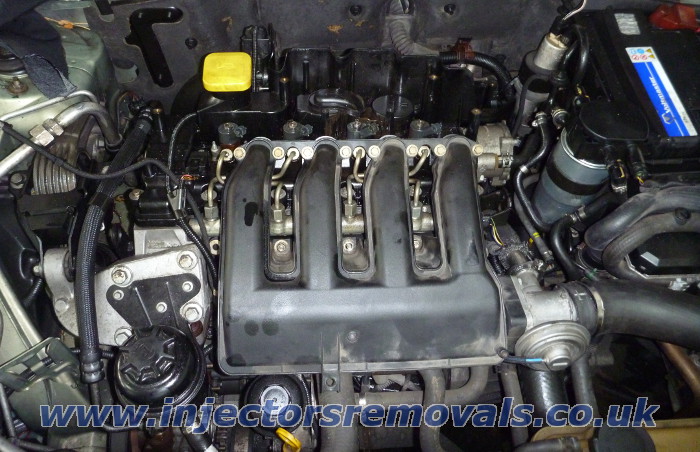 Injector removal from Rover 75 with 2.0 CDTi
                engine