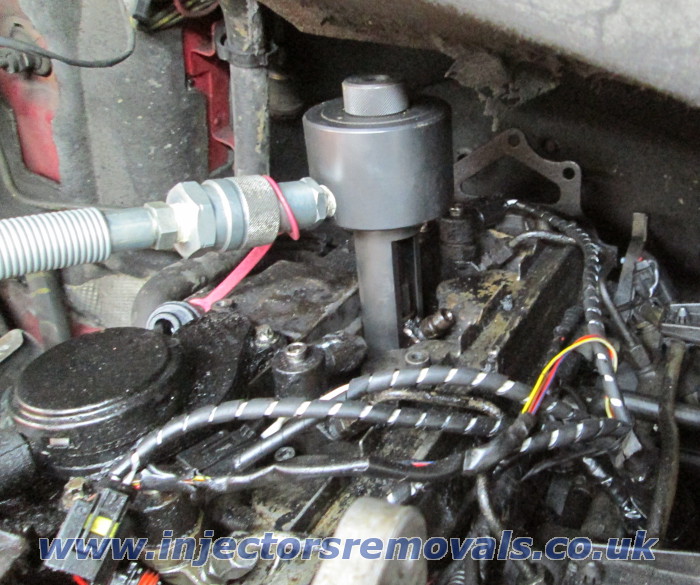 Injector removal from any Mercedes with CDI
                engines (above A class W168)