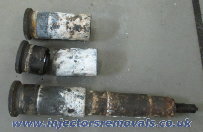 Injectors snapped during profesional injectrors
                removals