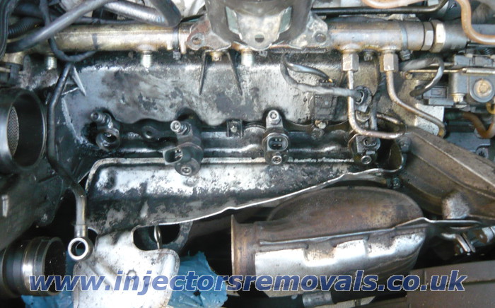 Injector removal from Mercedes A class W168 with
                1.7 CDI engine